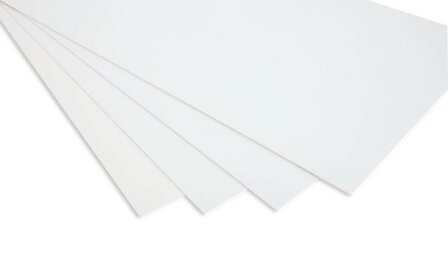 Polystyrol plaat 250x500 mm 1,5mm
